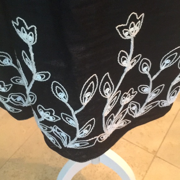 STUDIO M, PRETTY DRESS - Picture 3 of 5